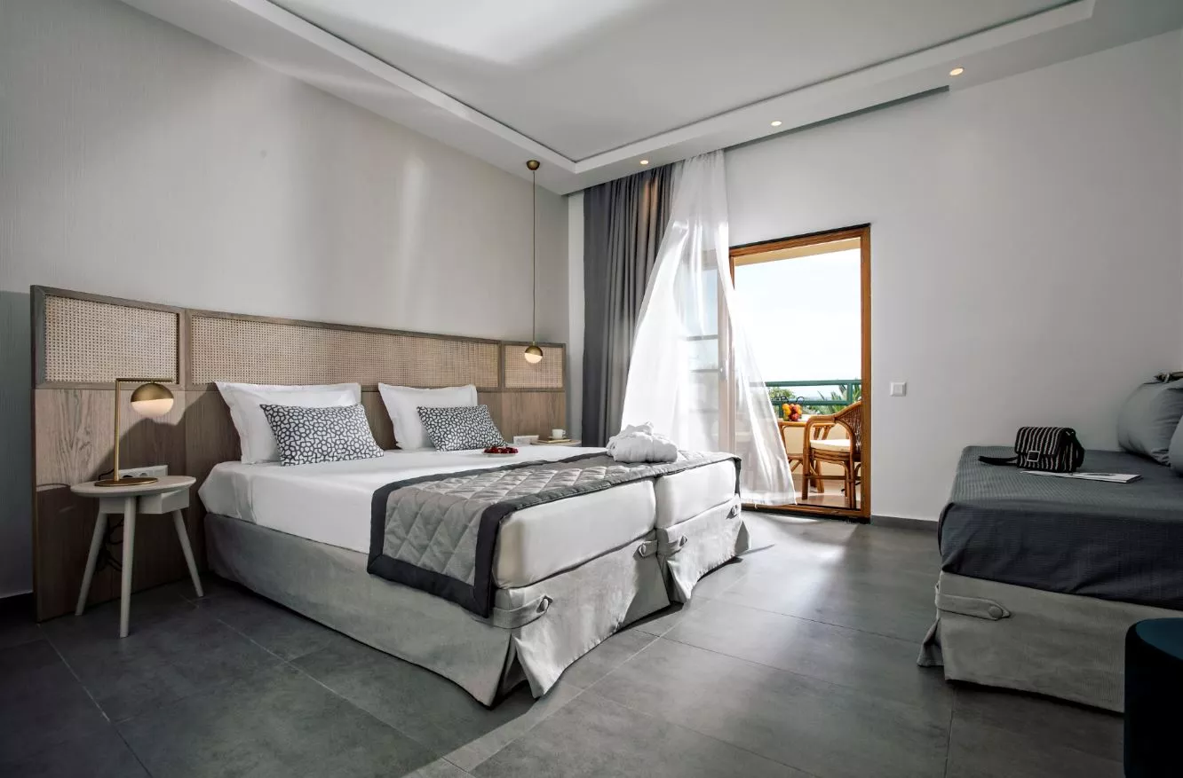 Tiara Holidays - Possidi Holidays Resort & Suites - Junior Suite Sea View - bedroom